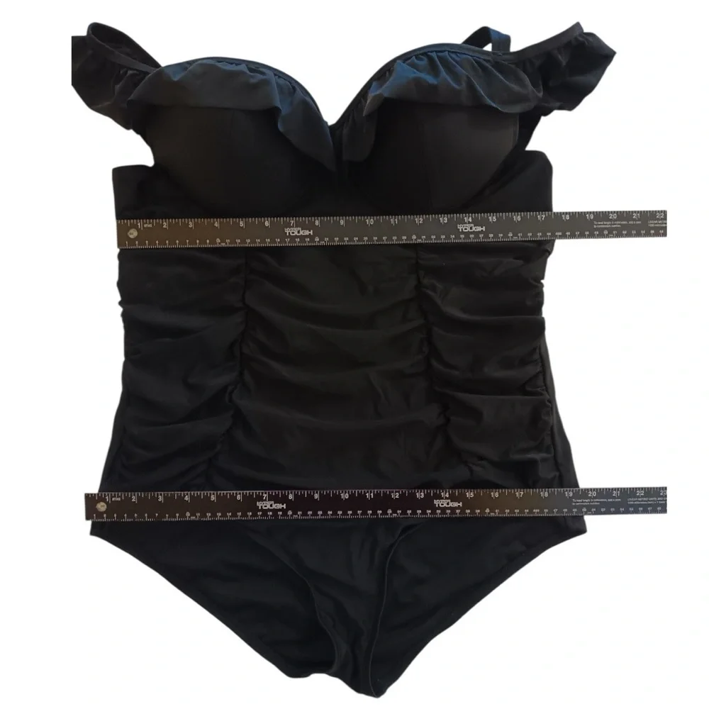 None women’s black